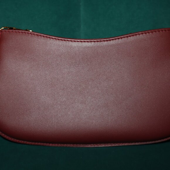 New Cartier Pouch on Gold Chain mini handbag - Picture 2 of 5